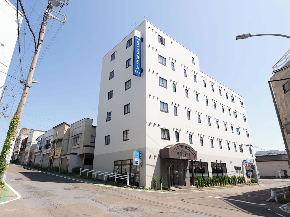 Noshiro Town Hotel Minami — hotel in Noshiro