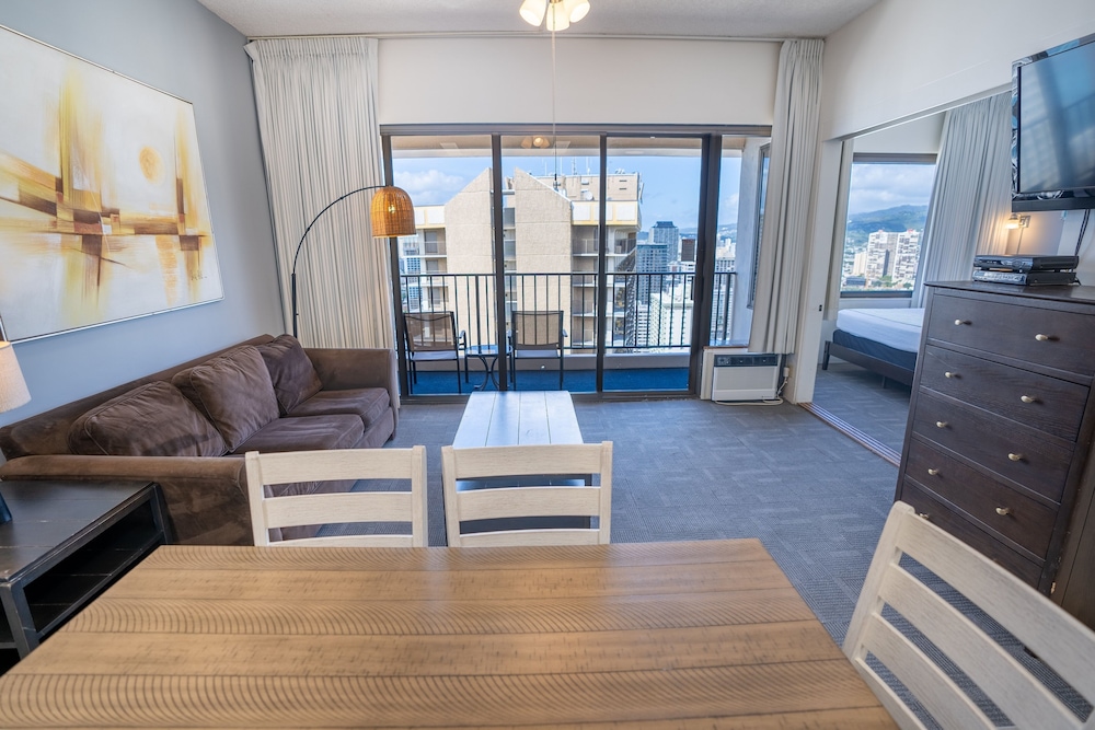 Waikiki Banyan Condo Located One Block From Waikiki Beach by Koko Resort Vacation Rentals - photo 81