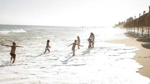 Marbella Alicate Beachfront Apartment 6 — 4-Star Luxury Hotel in Marbella, Spain