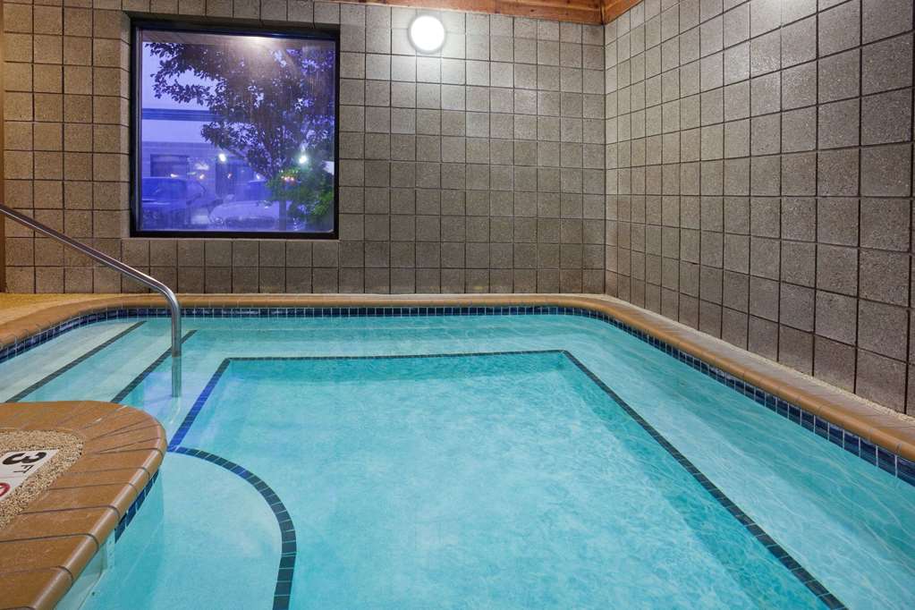 AmericInn by Wyndham Coon Rapids - photo 13