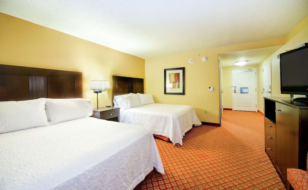 Hampton Inn Suites Scottsboro - photo 22