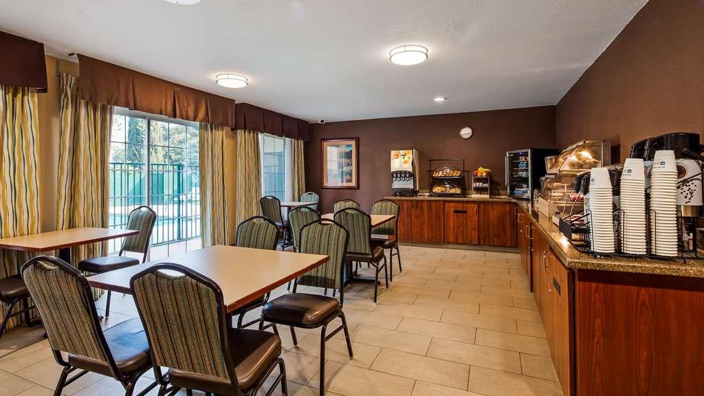 Best Western Brentwood Inn - photo 6