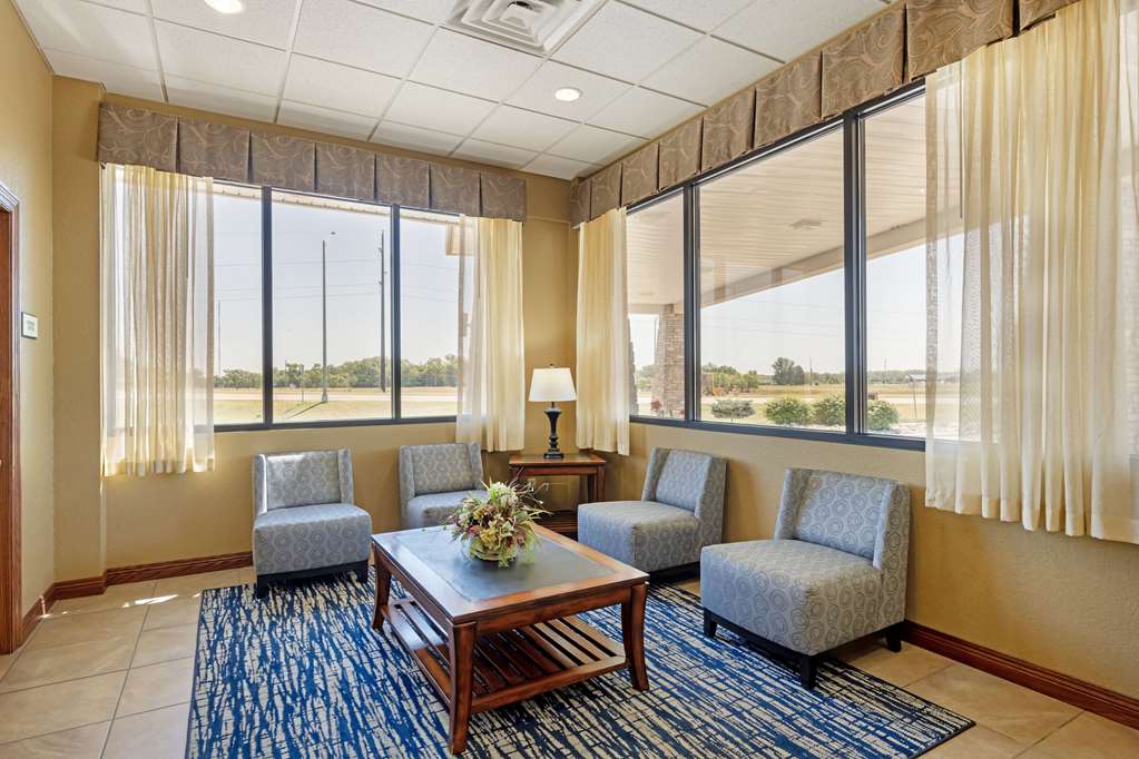 Best Western Plus Mid Nebraska Inn & Suites - photo 13