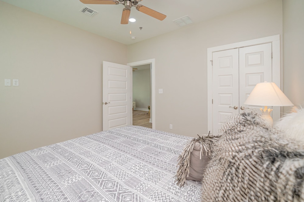 Pelican Bay Resort - photo 16