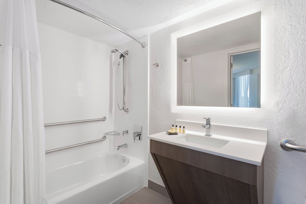 Holiday Inn Resort Kissimmee by the Parks by IHG - photo 23