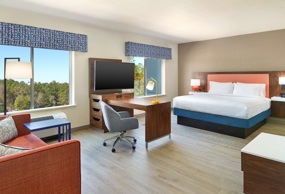 Hampton Inn and Suites Fultondale Birmingham I 65 - photo 5