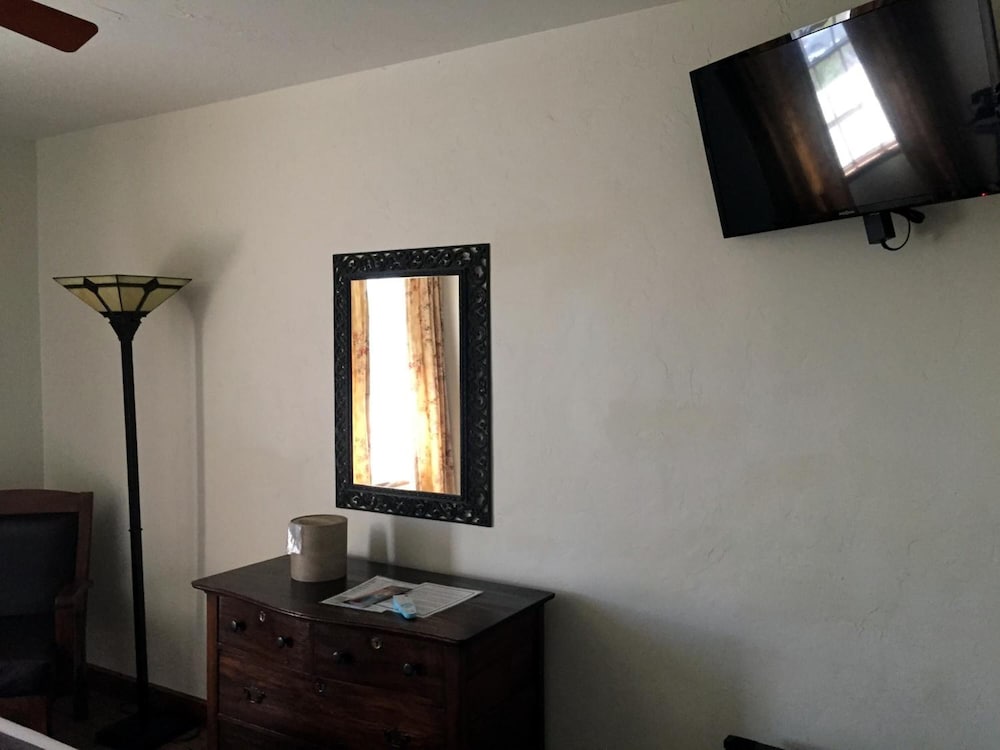 Boulder Dam Hotel - photo 20