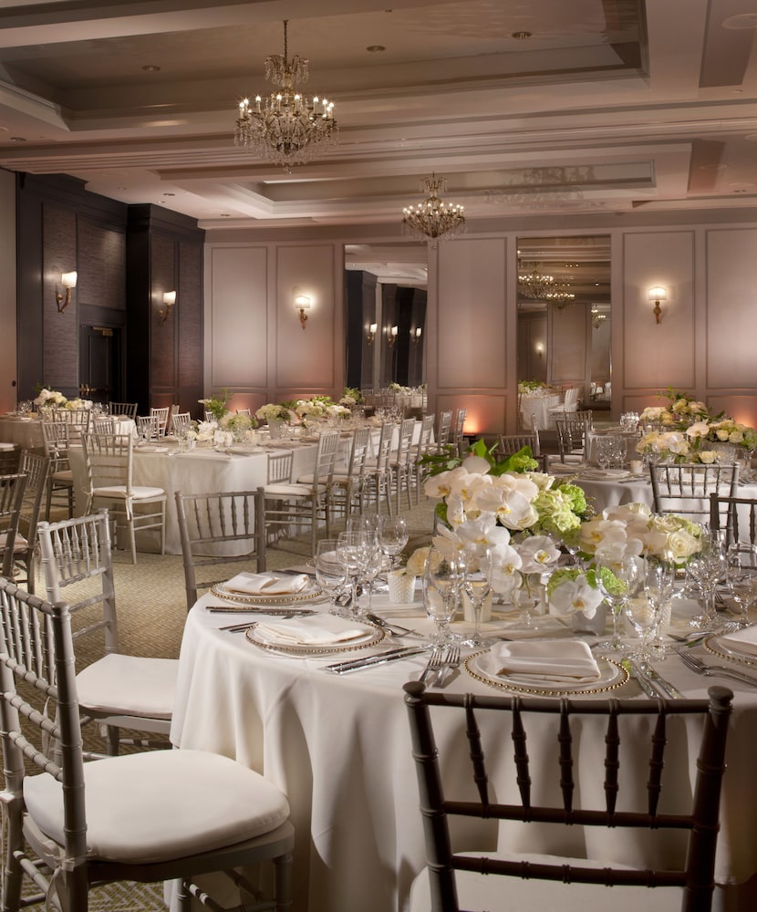 Hotel Commonwealth - photo 40
