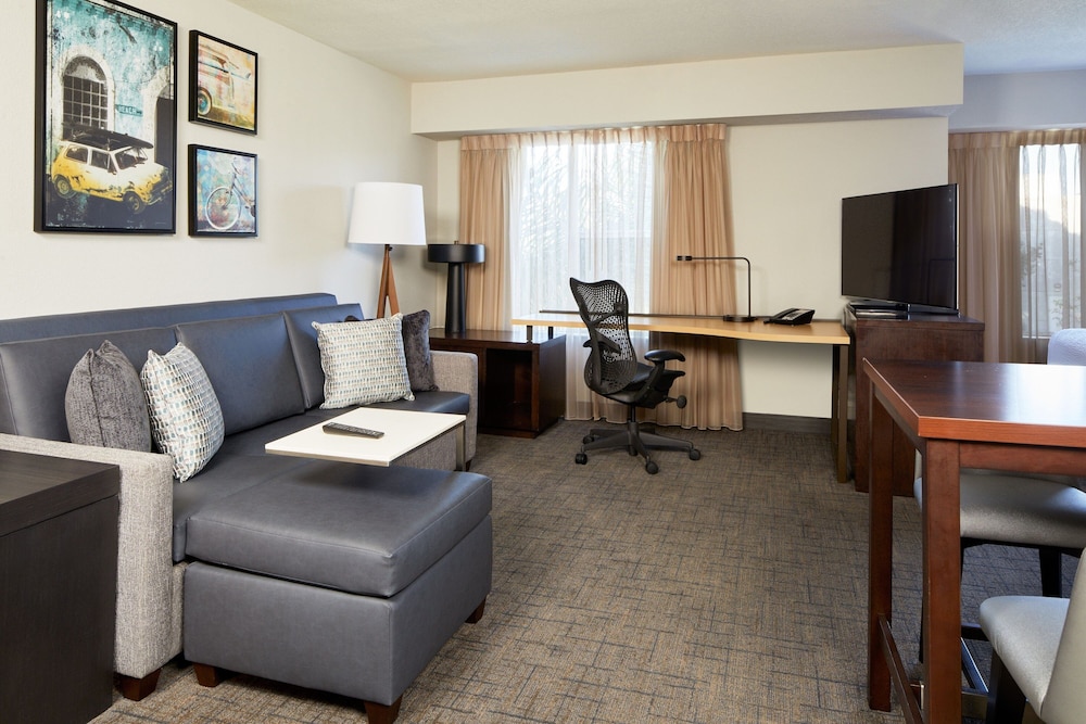 Residence Inn by Marriott Carlsbad - photo 12
