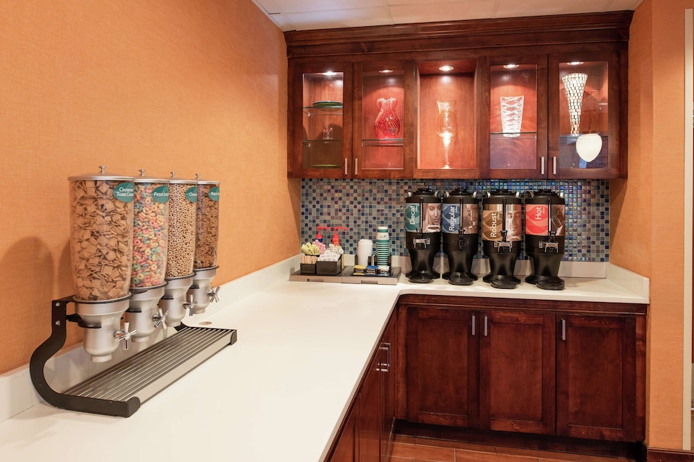 Homewood Suites by Hilton Virginia Beach Norfolk Airport - photo 30