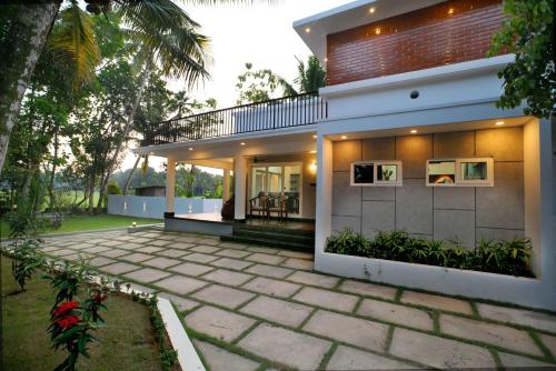Serene Retreat — 4-Star Luxury Hotel in Cochin, India