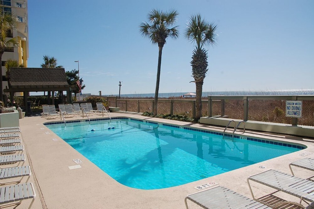 Shoreham Towers 2c 3 Bedroom Condo by RedAwning - photo 14