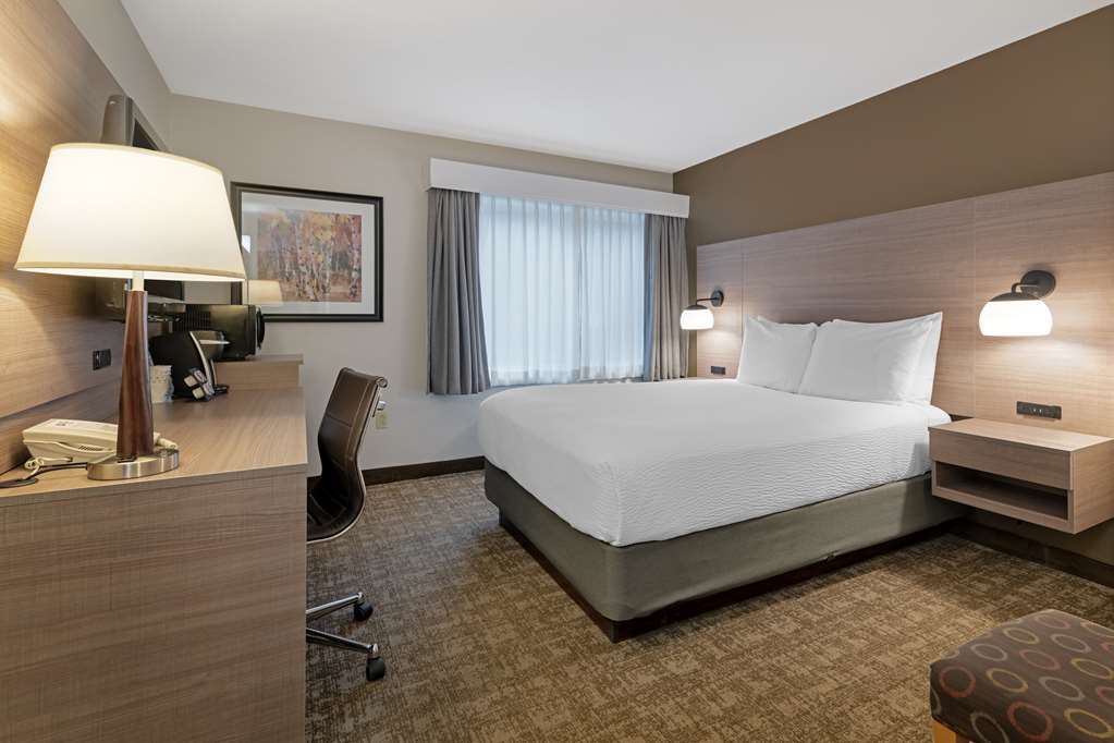Best Western Plus Windjammer Inn & Conference Center - photo 31