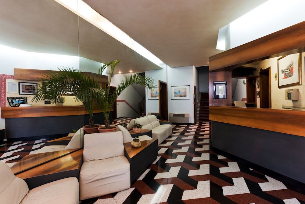 Letizia Hotel — hotel in Orte