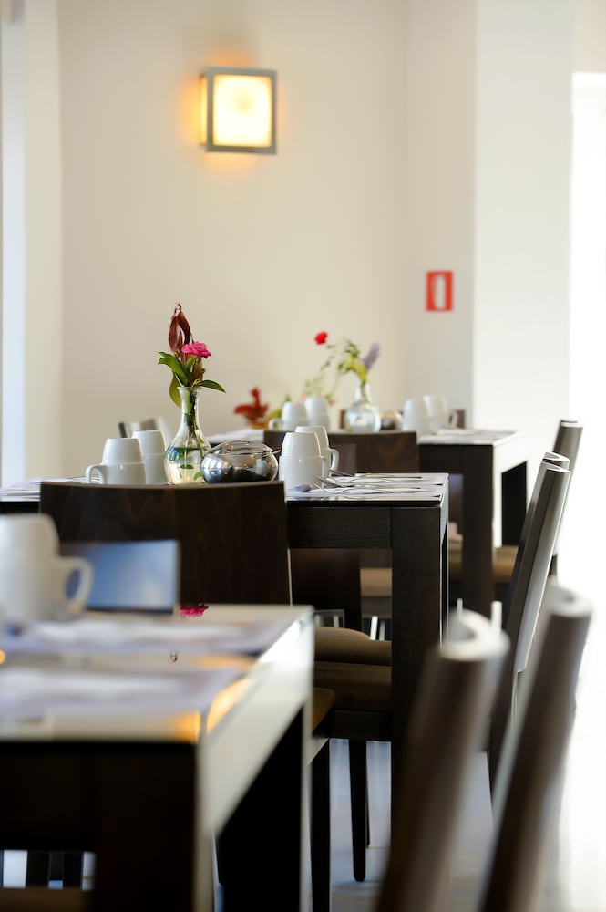 מזון ומשקאות