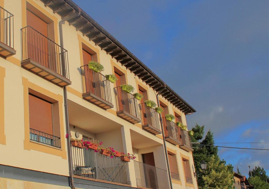 Apartamento Mirador del Pantano 1 — 4-Star Luxury Hotel in Vinuesa, Spain