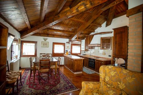 Chalet Del Mare Vista Canale — 4-Star Luxury Hotel in Chioggia, Italy