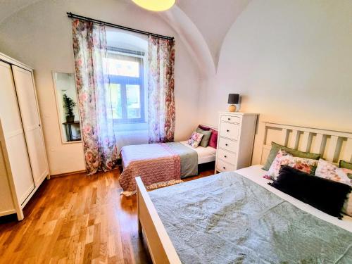 Tobias Old Town Apartment with 1 free offsite parking — 4-Star Luxury Hotel in Kosice, Slovakia