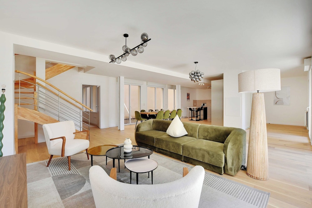 Exclusive Duplex 5bd 10p Nogent sur marne — hotel in Nogent-Sur-Marne