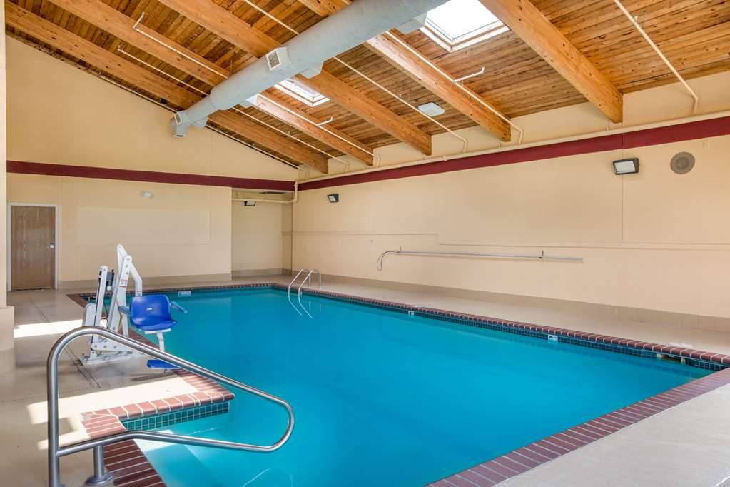 Quality Inn & Suites Lawrence University Area - photo 45
