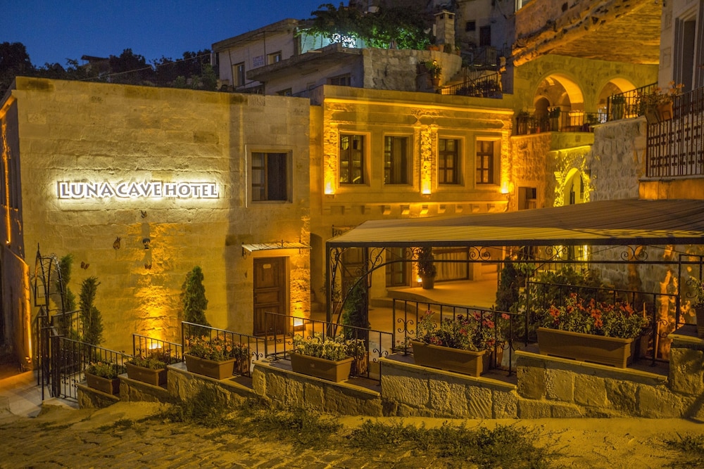 Luna Cave Hotel - last minute hotel in Nevsehir