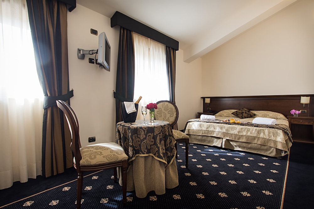 Antica Stazione in Chiaramonte Gulfi, Italy