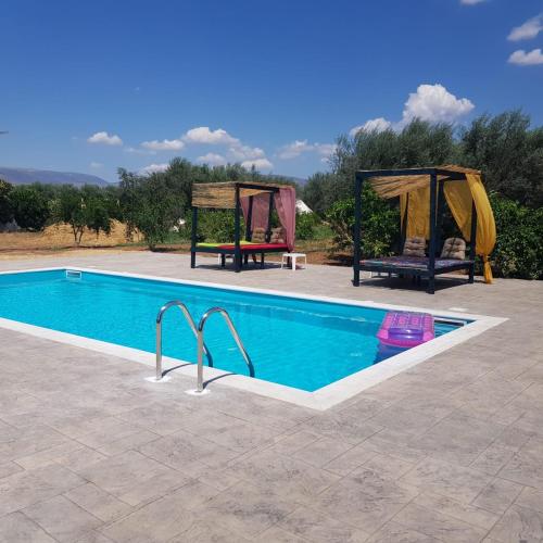 Eco Glamping with Pool between Nafplio and Argos — hotel in Argos