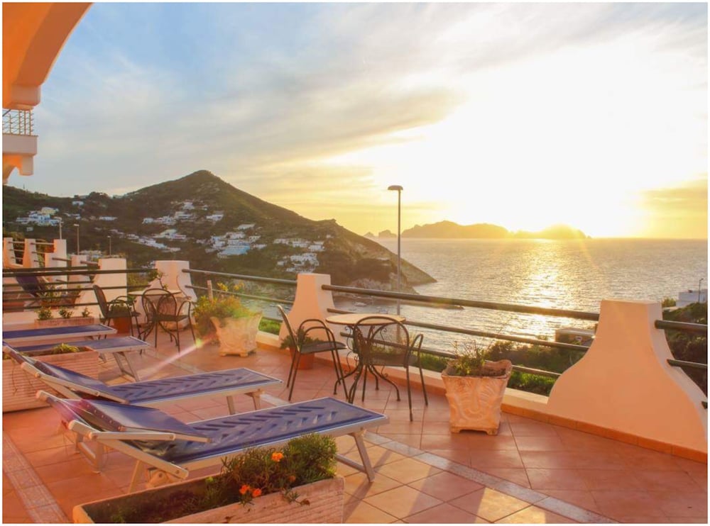Hotel Ortensia in Ponza, Italy