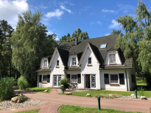 Haus Kranich App 426 — 4-Star Luxury Hotel in Neuhaus, Germany