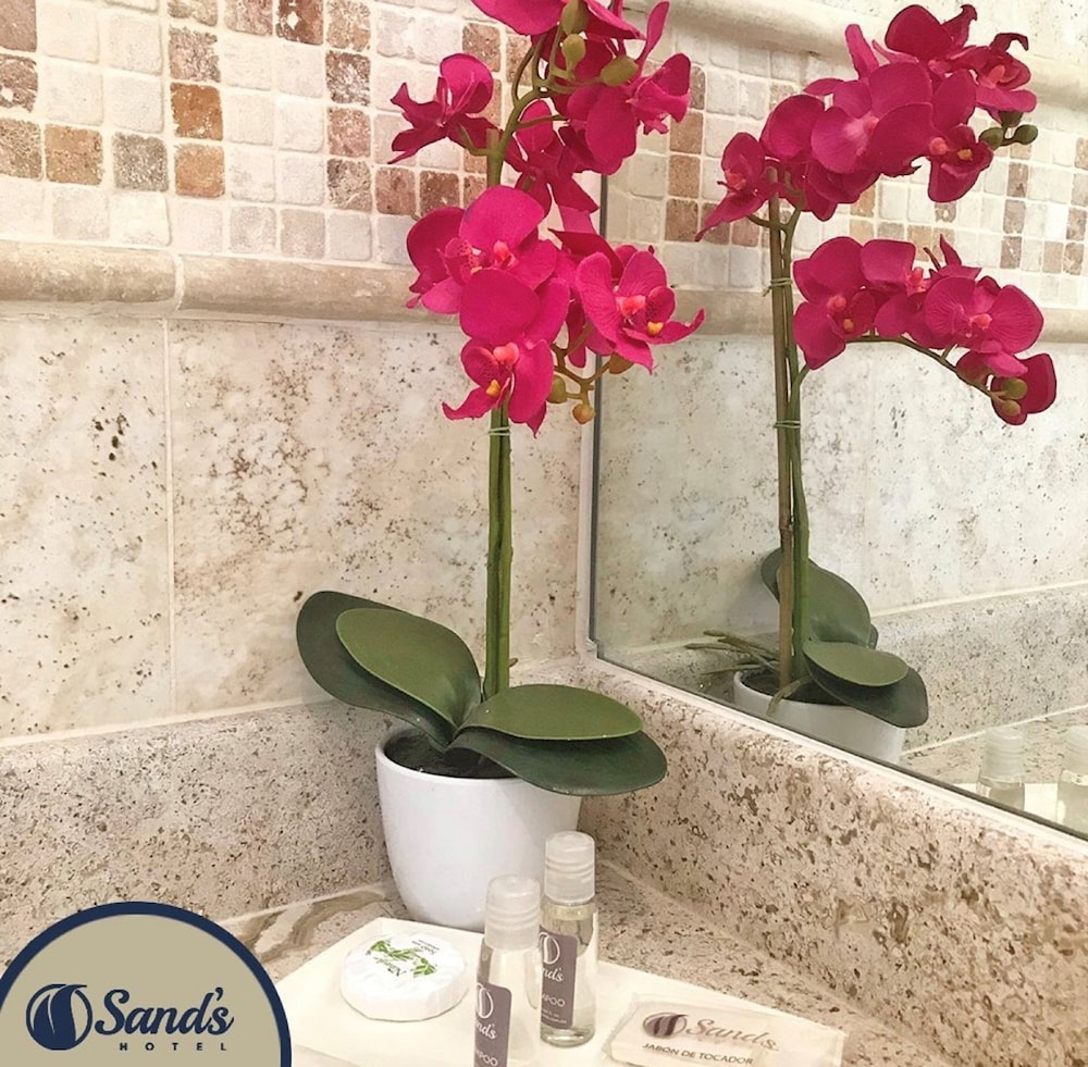 Bathroom amenities