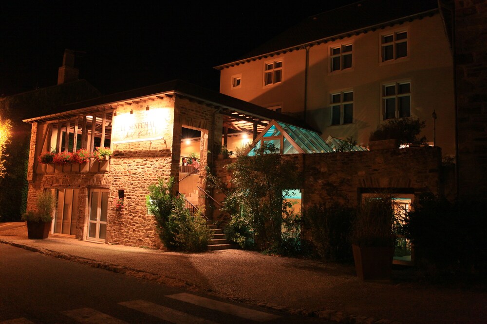 Le Senechal — 4-Star Luxury Hotel in Rodez, France