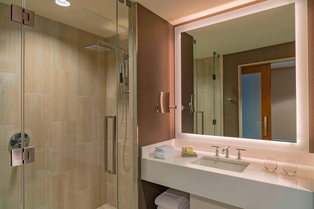 The Westin At The Woodlands - photo 38