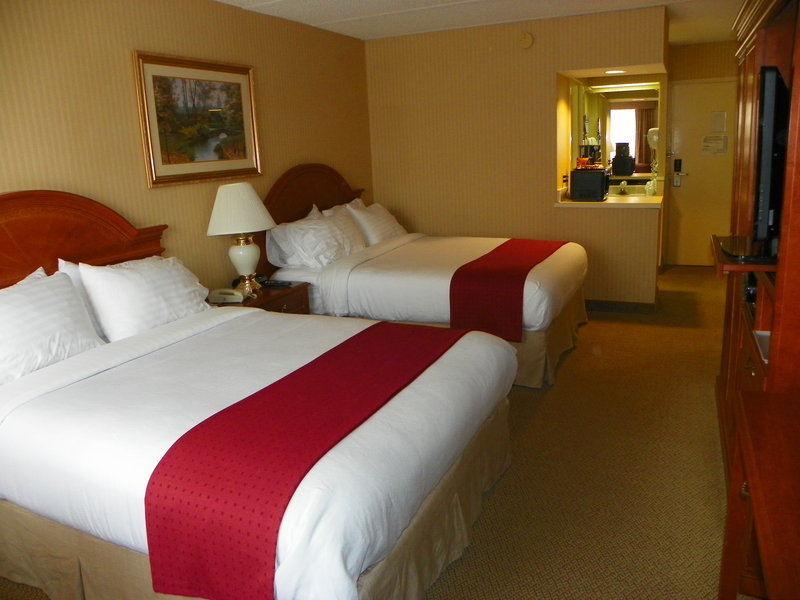 Holiday Inn Middletown Goshen - photo 10