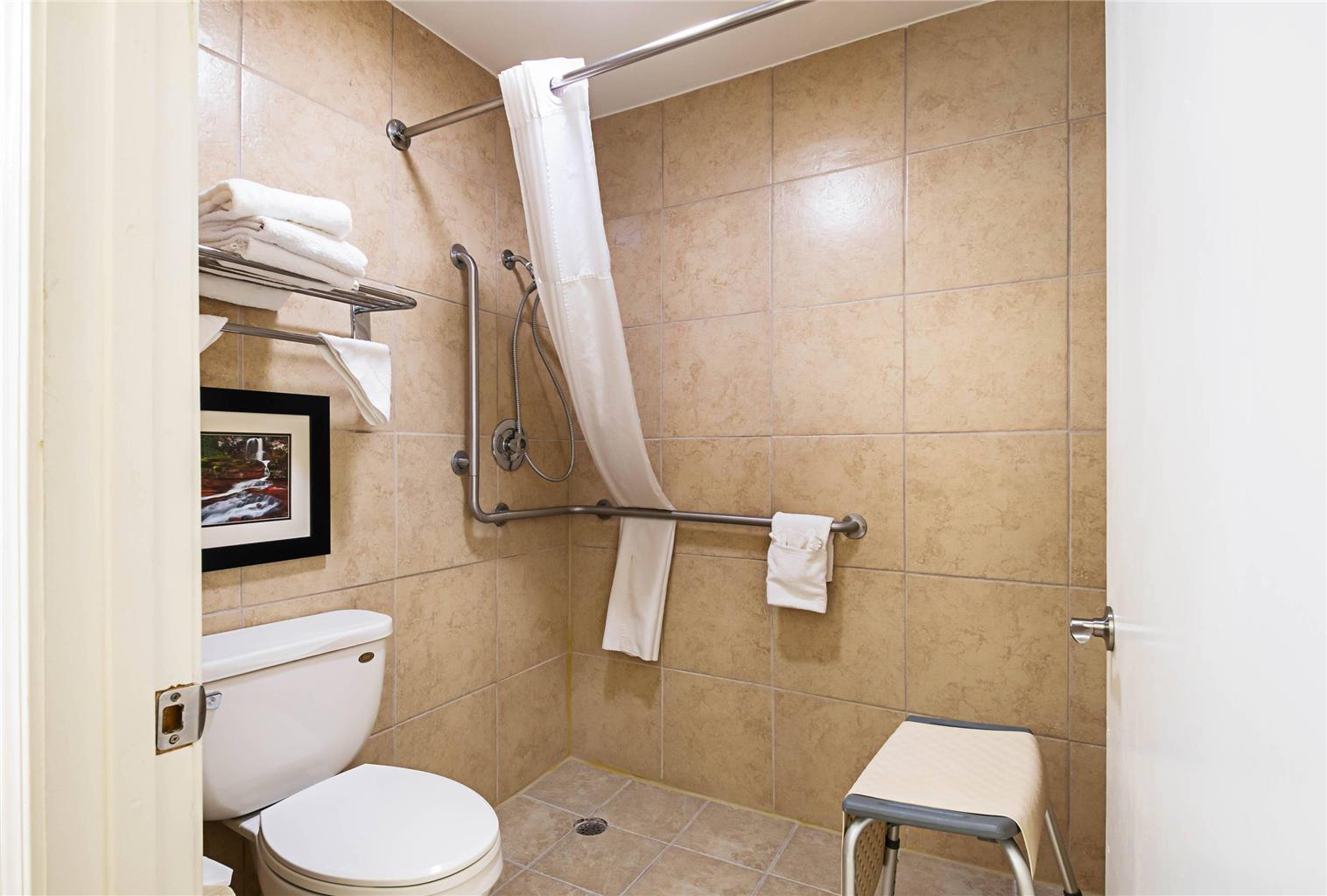 Quality Inn Near Lake Marble Falls - photo 8