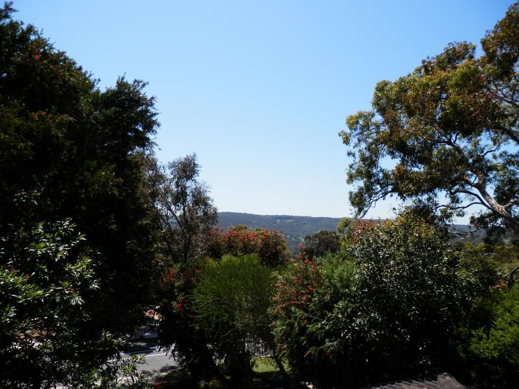The Hideaway Luxury B&B Retreat — 4-Star Luxury Hotel in Armadale, Australia