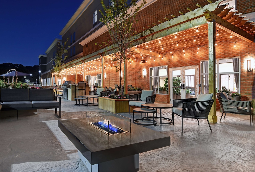 Homewood Suites by Hilton Edison Woodbridge - photo 36
