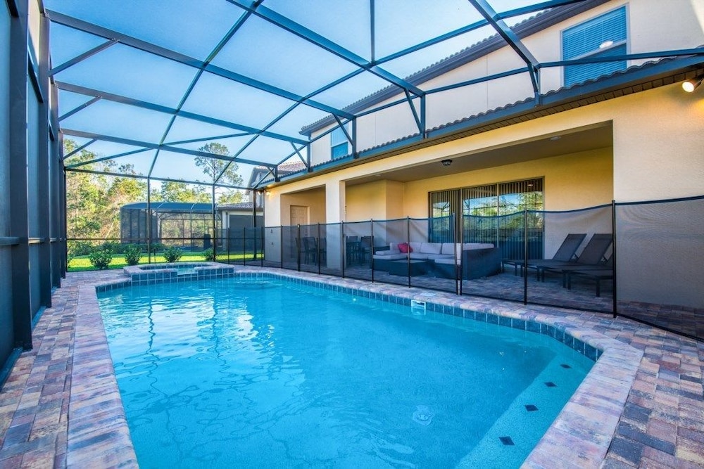 Ev237706 Windsor At Westside Resort 8 Bed 6 Baths Villa — 4-Star Luxury Hotel in Kissimmee, United States