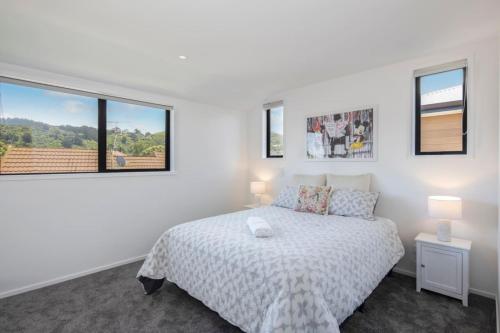 The Comfortable Biddle Cottage — 4-Star Luxury Hotel in Lower Hutt, New Zealand