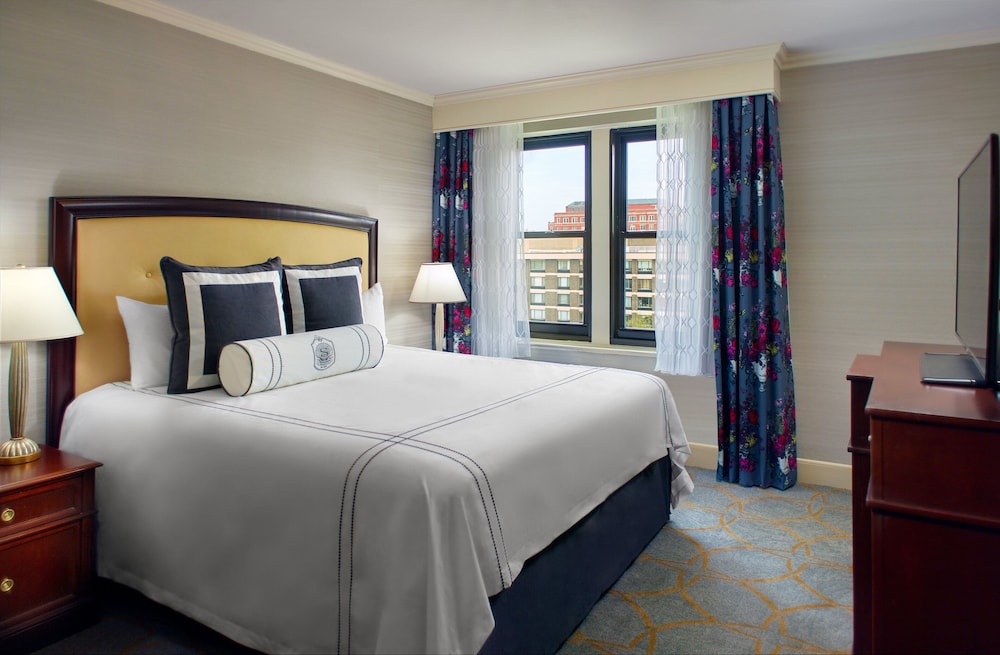 Omni Shoreham Hotel - photo 24