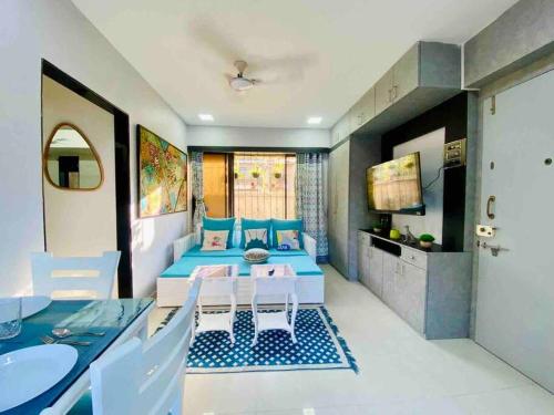 Saba 201 Charming 3 Bedrooms 2 Bathrooms Apartment in Bandra West with Balcony by Connekt Homes — 4-Star Luxury Hotel in Mumbai, India