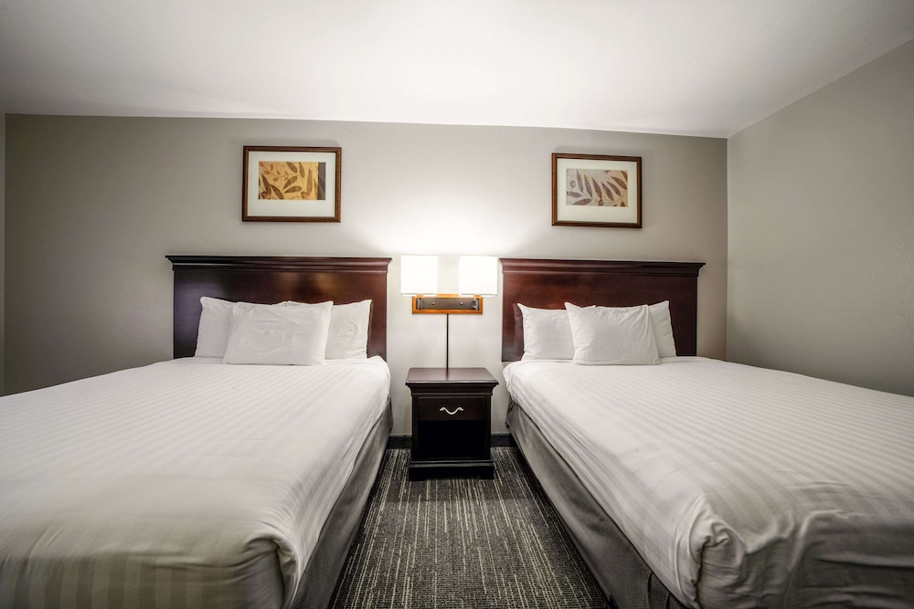 Country Inn & Suites by Radisson Ontario at Ontario Mills CA - photo 17