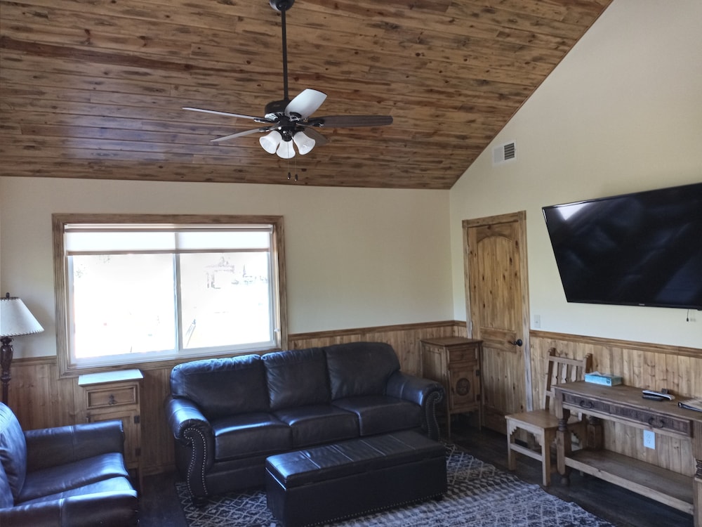 Yellowstone Riverside Cottages - photo 53