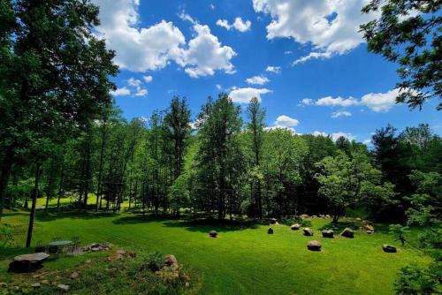 Zen River Retreat in Stanardsville, United States