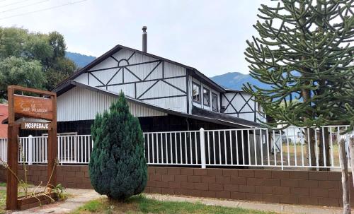SuizMountain - carbon neutral hotel in Unknown City