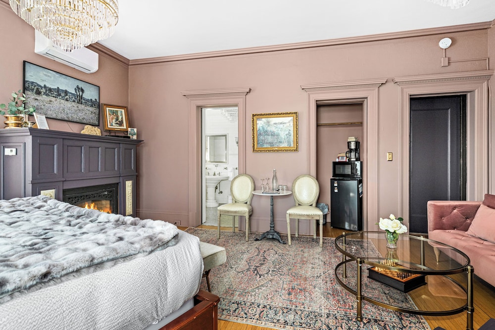 Historic Cotton Mansion Duluth Boutique Hotel - photo 38