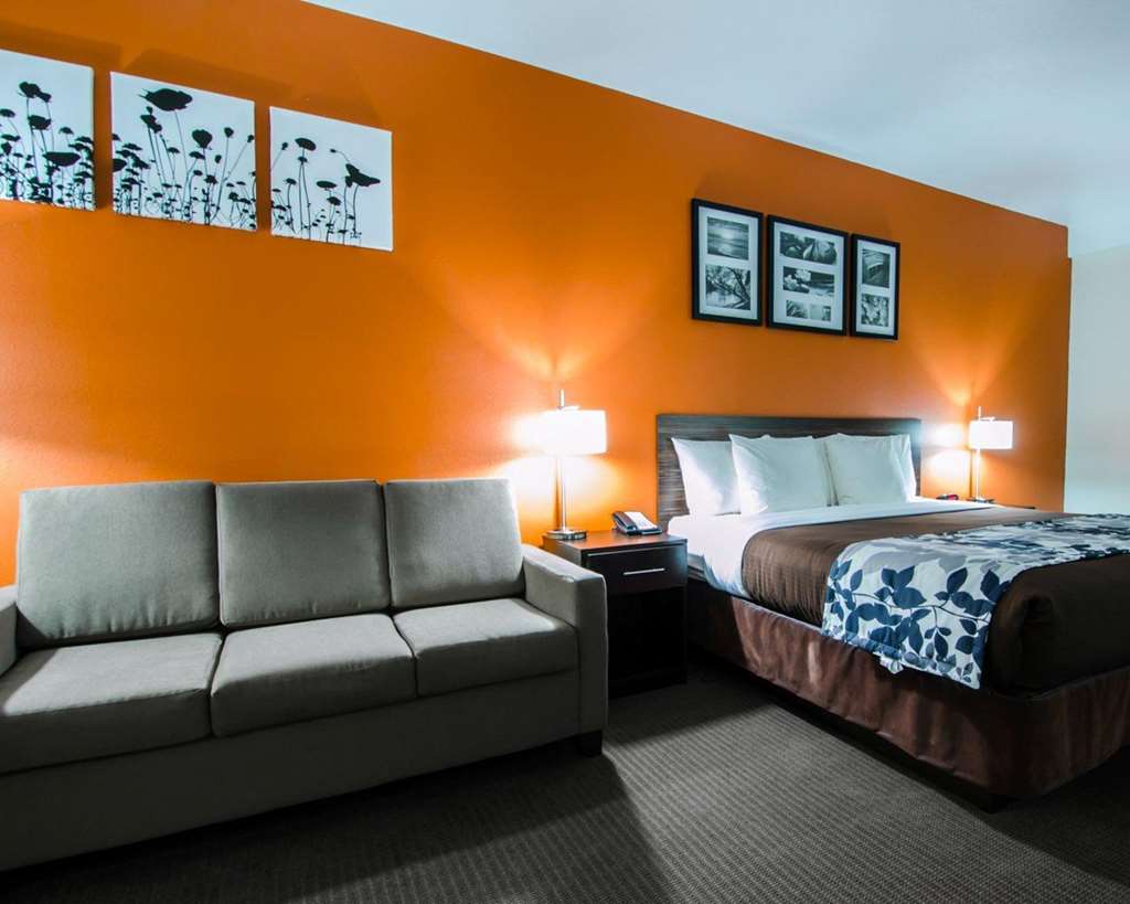 Sleep Inn & Suites and Conference Center Downtown - photo 11