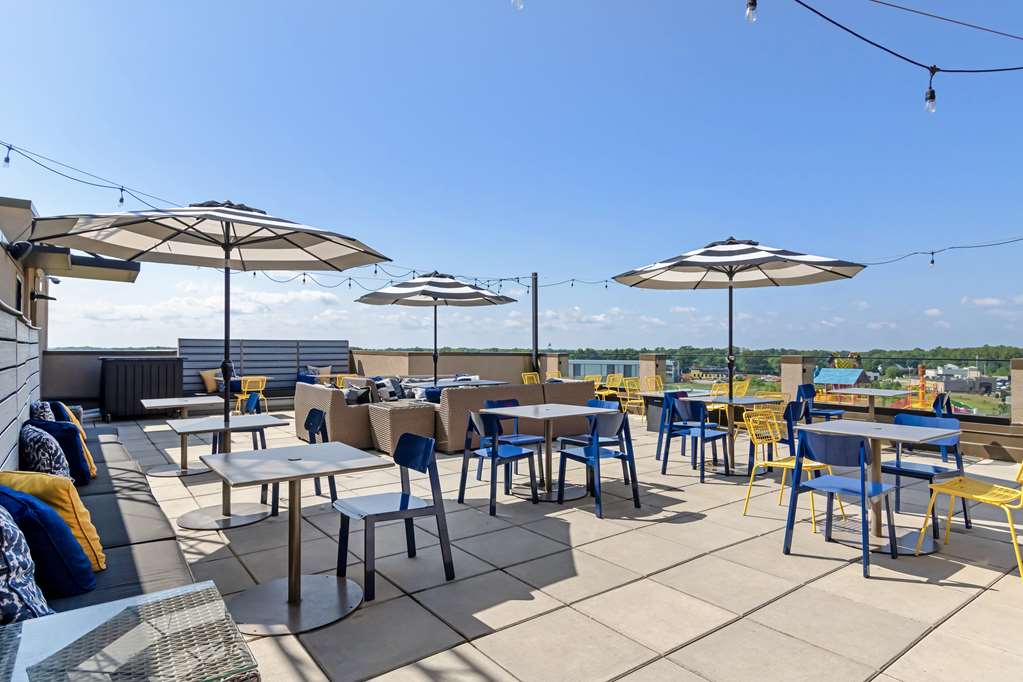 Best Western Plus Executive Residency Rigby's Water World Hotel - photo 41