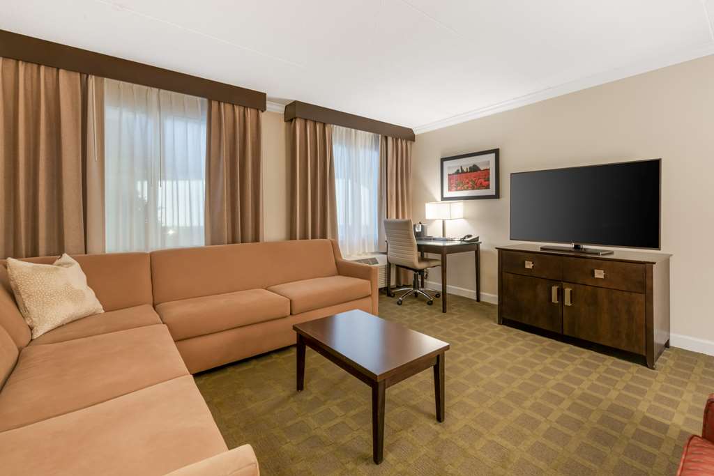 Best Western Plus White Bear Country Inn - photo 34