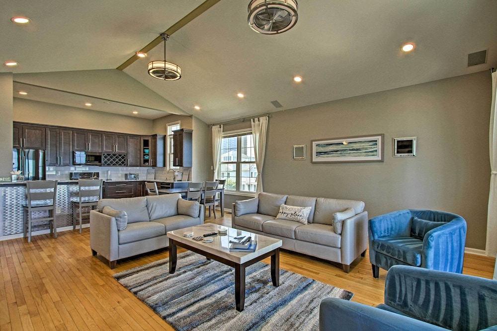 Idyllic Oceanfront Home on Atlantic City Boardwalk - photo 2