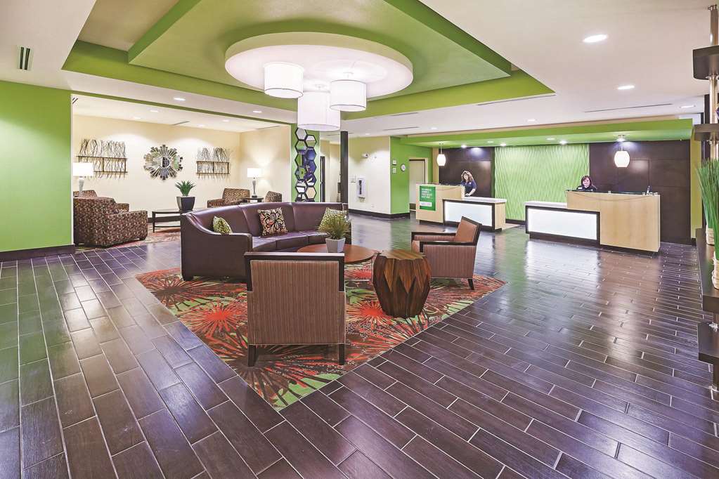 La Quinta Inn & Suites by Wyndham Pecos - photo 7